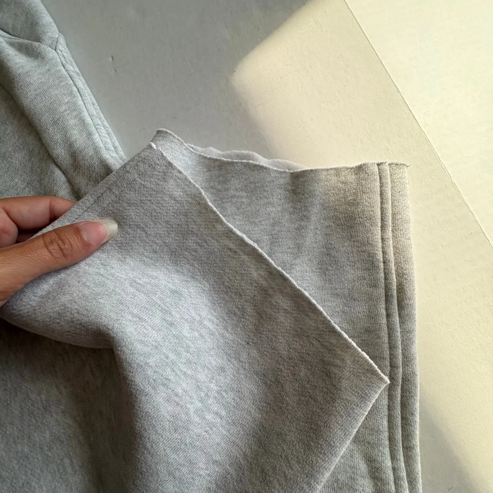 Lululemon Scuba High-Rise Relaxed Jogger Heathered Core Ultra Light Grey size 4 - Picture 11 of 15